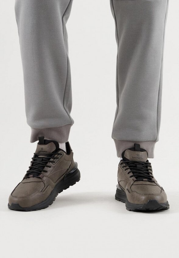 Кроссовки Baasploa