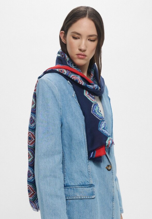 Палантин Pollini