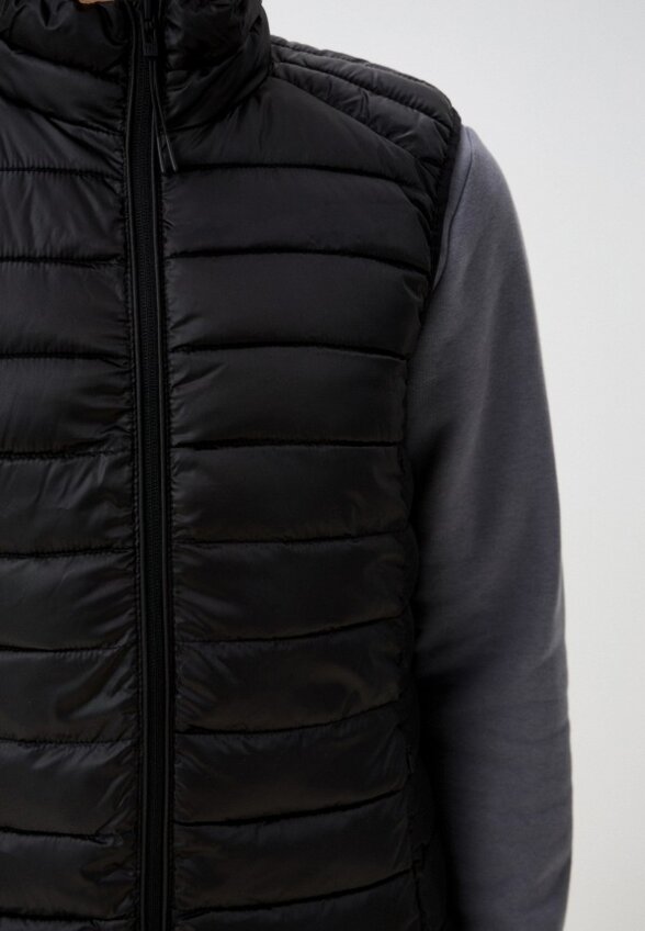 Жилет утепленный Terranova