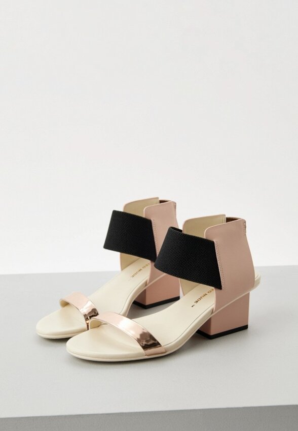 Босоножки United Nude