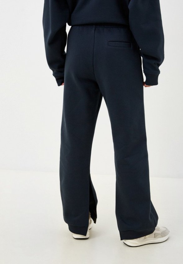 Брюки спортивные Irnby