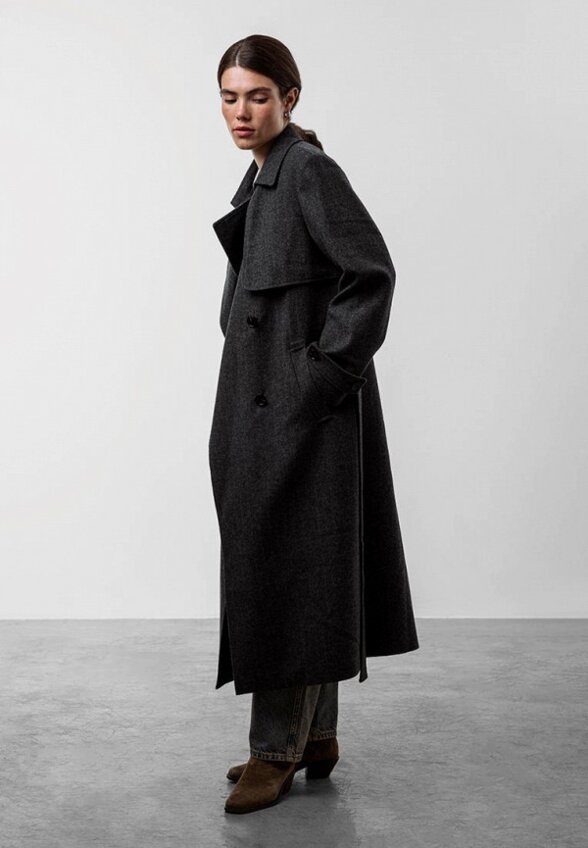 Пальто двубортное Urban Tiger