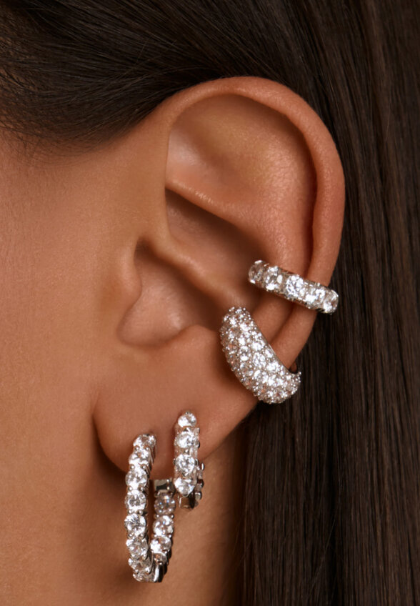 Серебряные серьги-кольца из фианитов в огранке Круг MIE