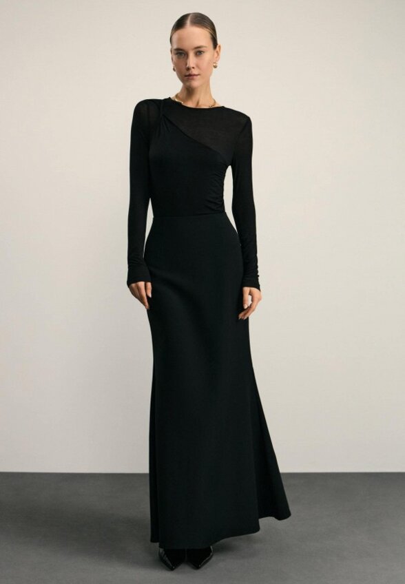 Лонгслив Zarina