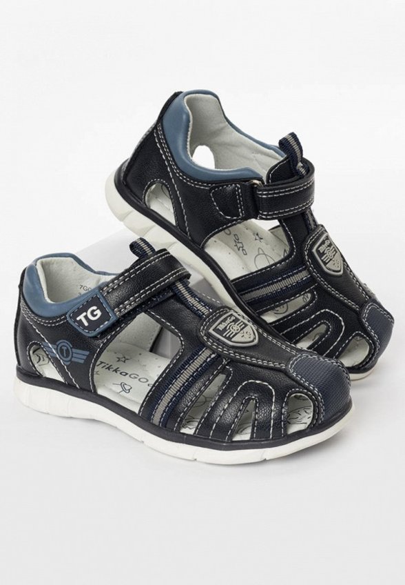 Сандалии Tikkago