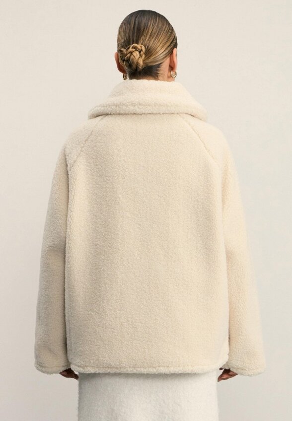 Пуховик Zarina