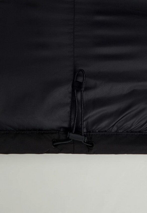 Пуховик Finn Flare