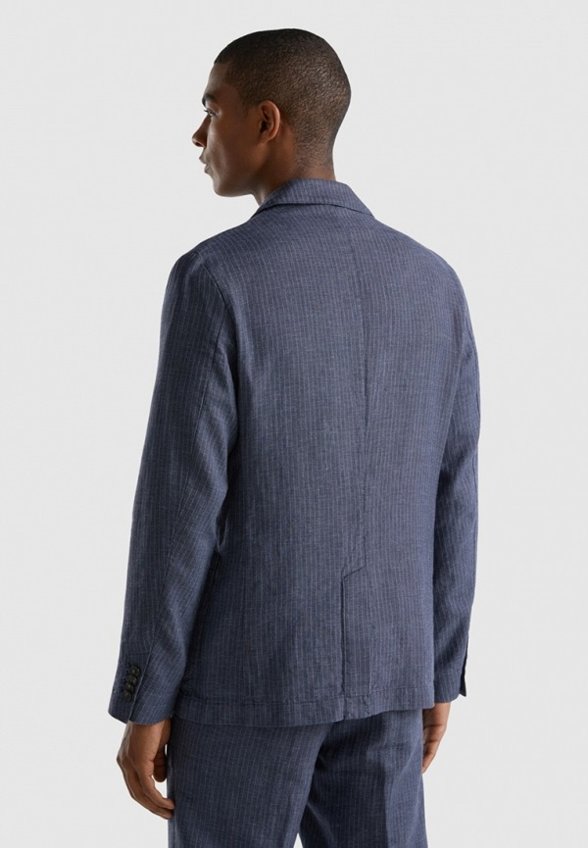 Пиджак United Colors of Benetton