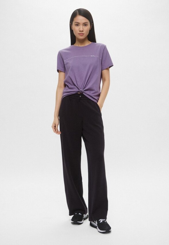 Футболка DKNY