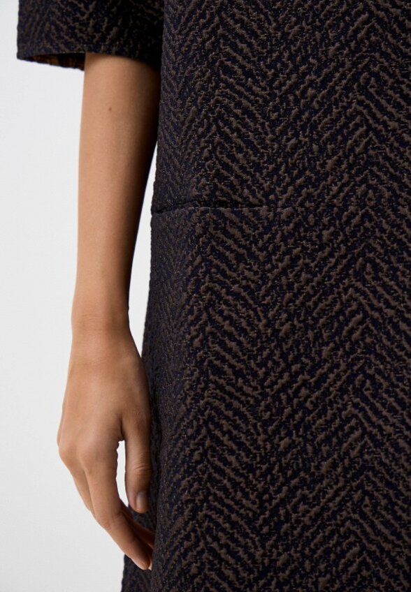 Платье MadaM T