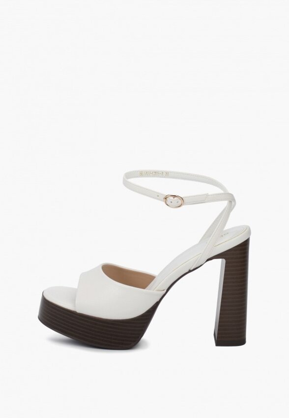 Босоножки Obba