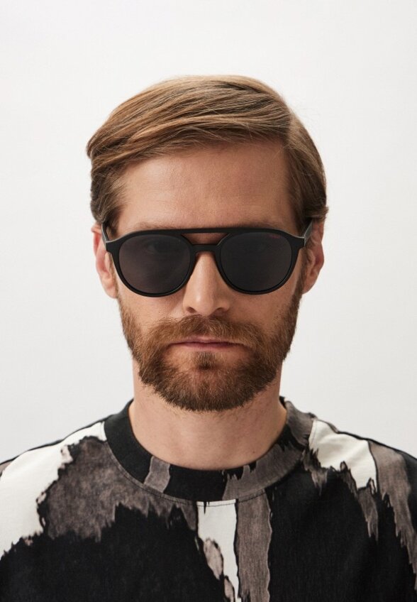 Очки солнцезащитные Hugo