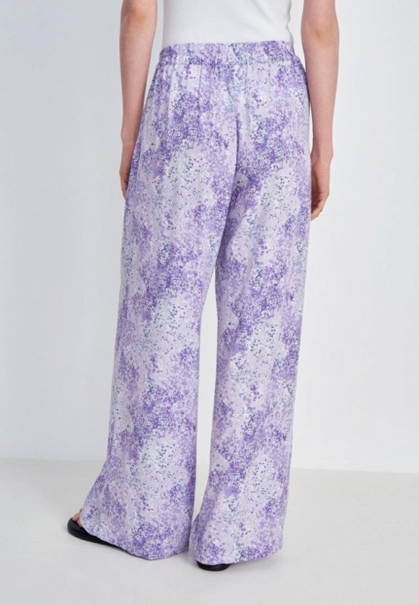 Брюки Finn Flare