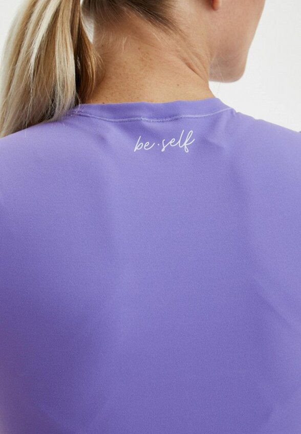 Топ спортивный Beself