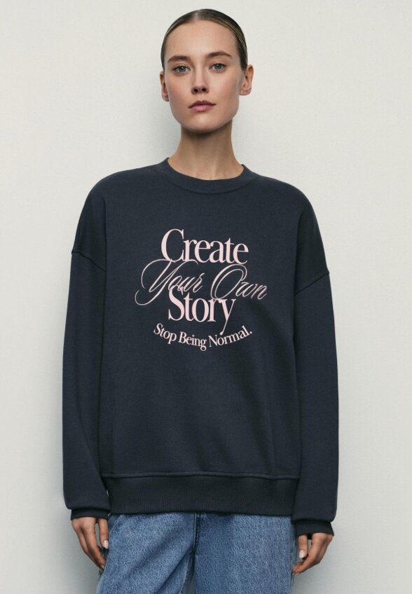 Свитшот Zarina