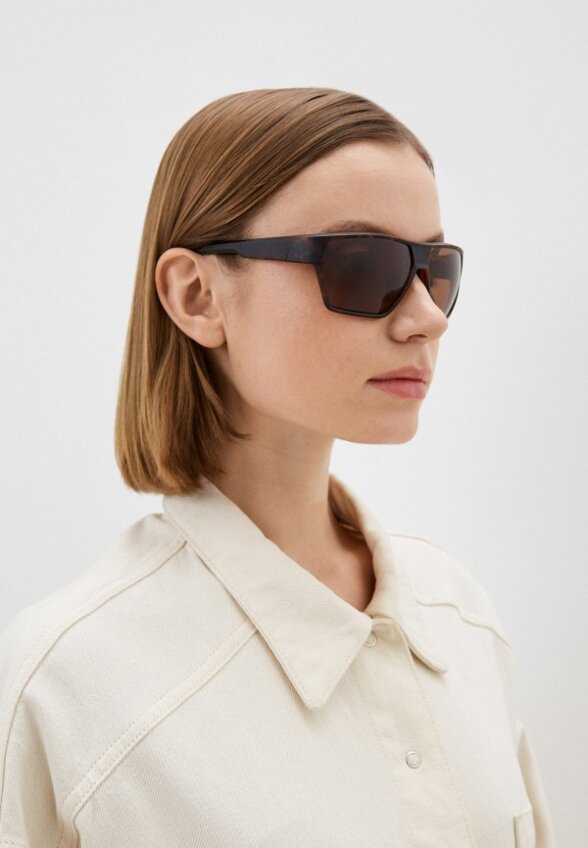 Очки солнцезащитные Brenda