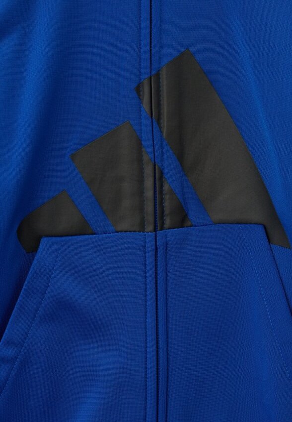 Костюм спортивный adidas