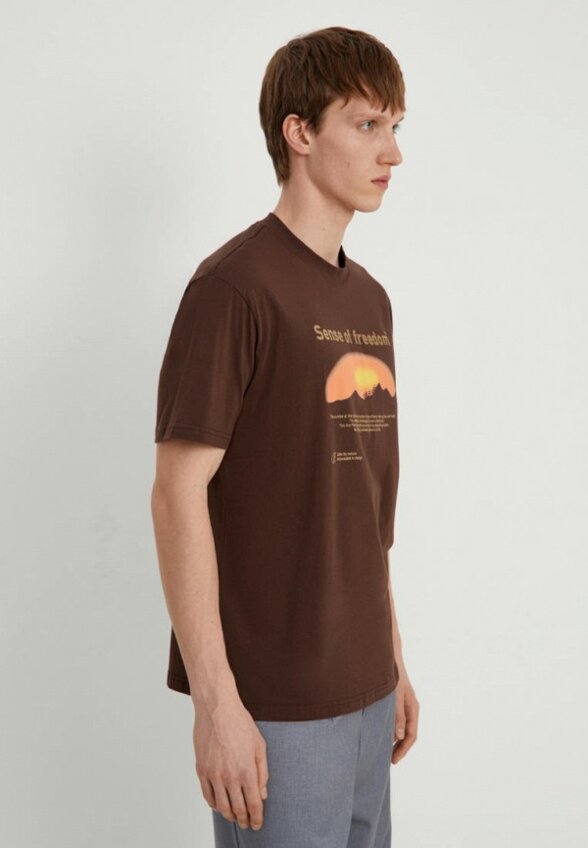 Футболка Finn Flare