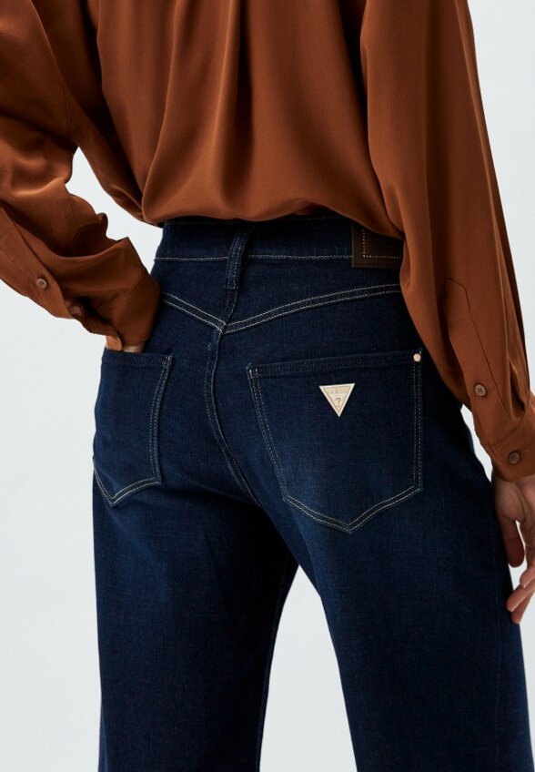 Джинсы Guess