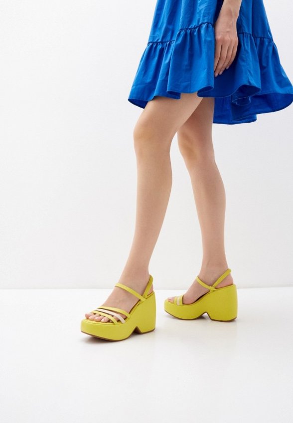 Босоножки Moleca