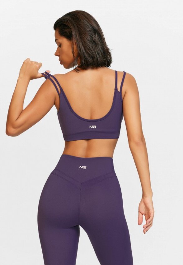 Топ спортивный Neverlate