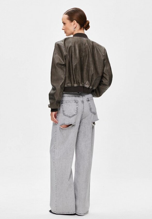 Бомбер Miss Chic