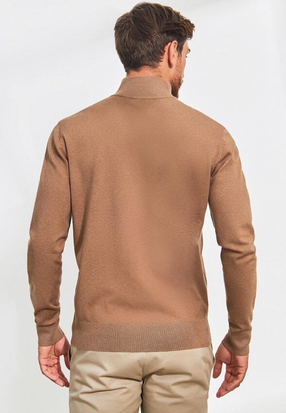 Джемпер Mountica