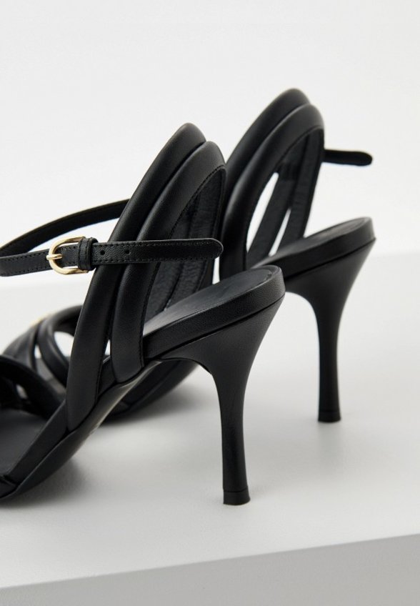 Босоножки Furla