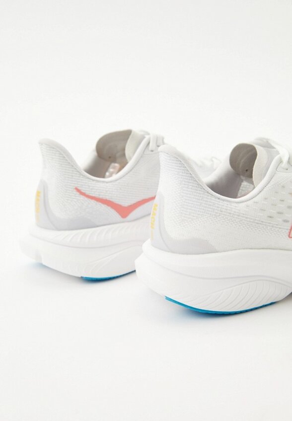 Кроссовки Hoka One One