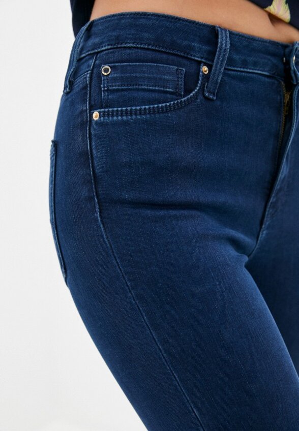 Джинсы Colin's