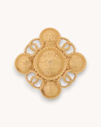 Chanel Brooch женщинам