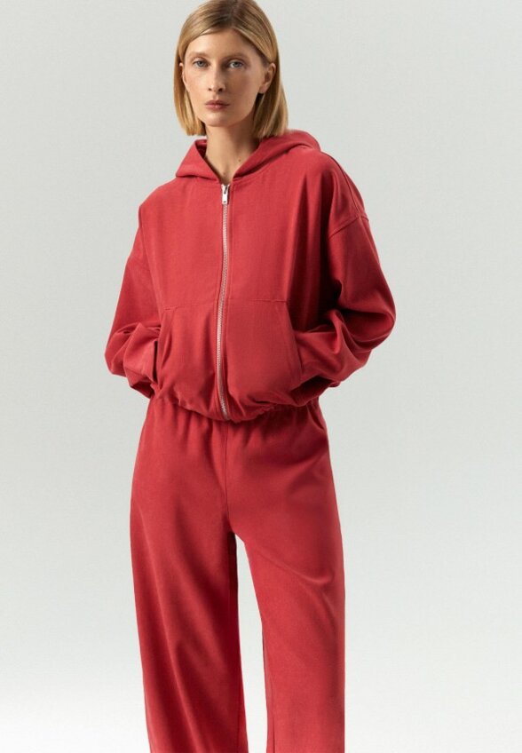 Толстовка Emka