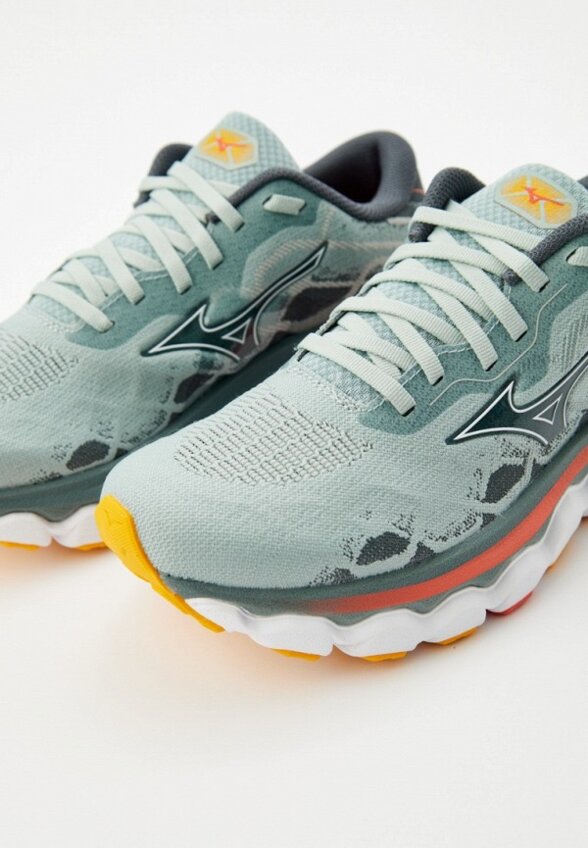 Кроссовки Mizuno