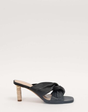 Jacquemus Shoes женщинам