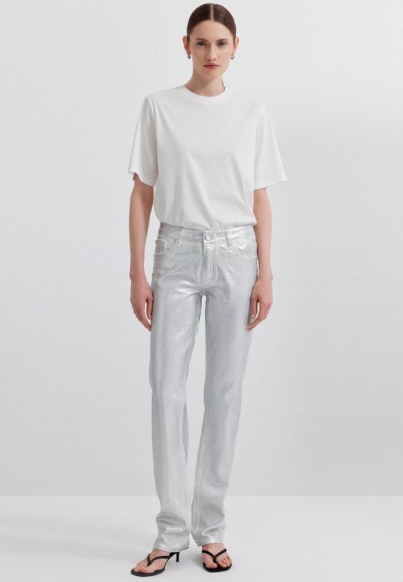 Джинсы Charuel