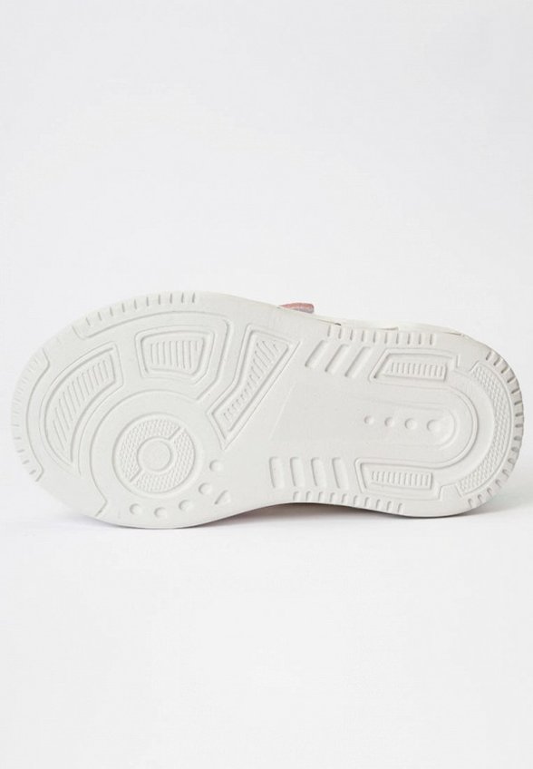 Кроссовки Tikkago