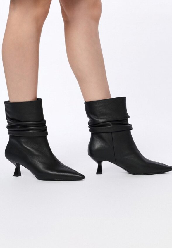 Ботильоны Gut