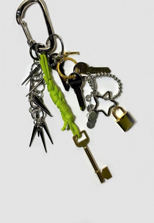 Брелок Tom Ash