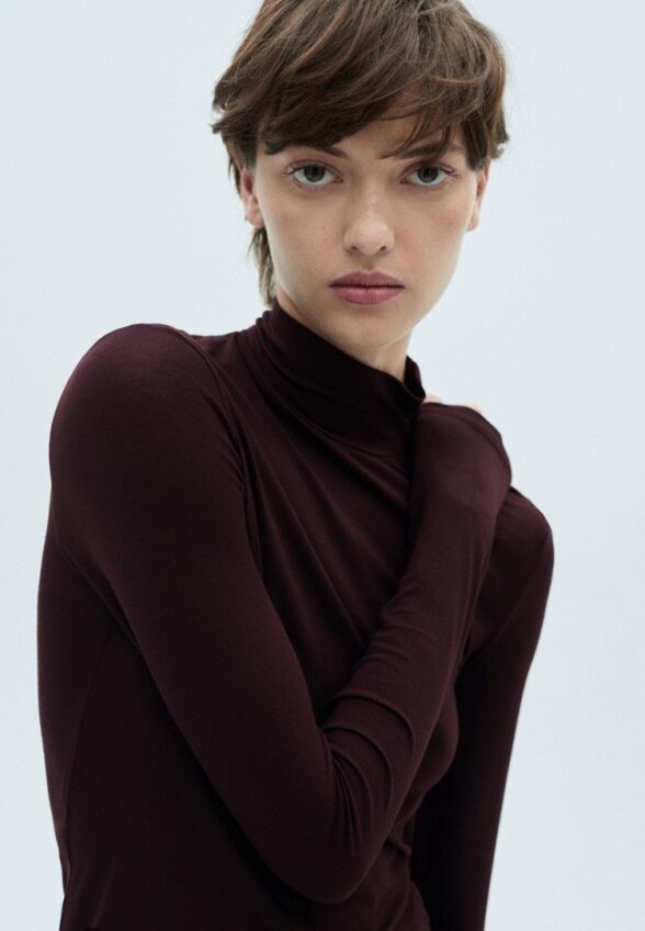 Водолазка Mango