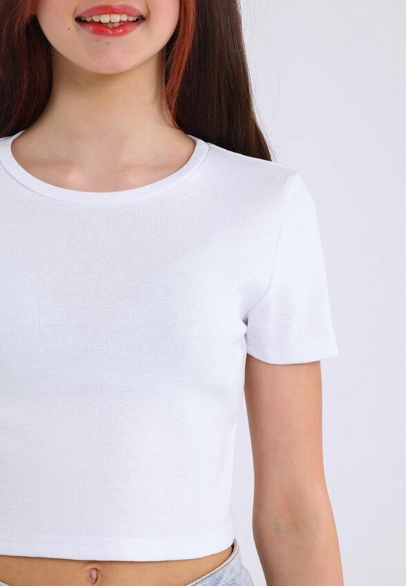 Футболка Апрель