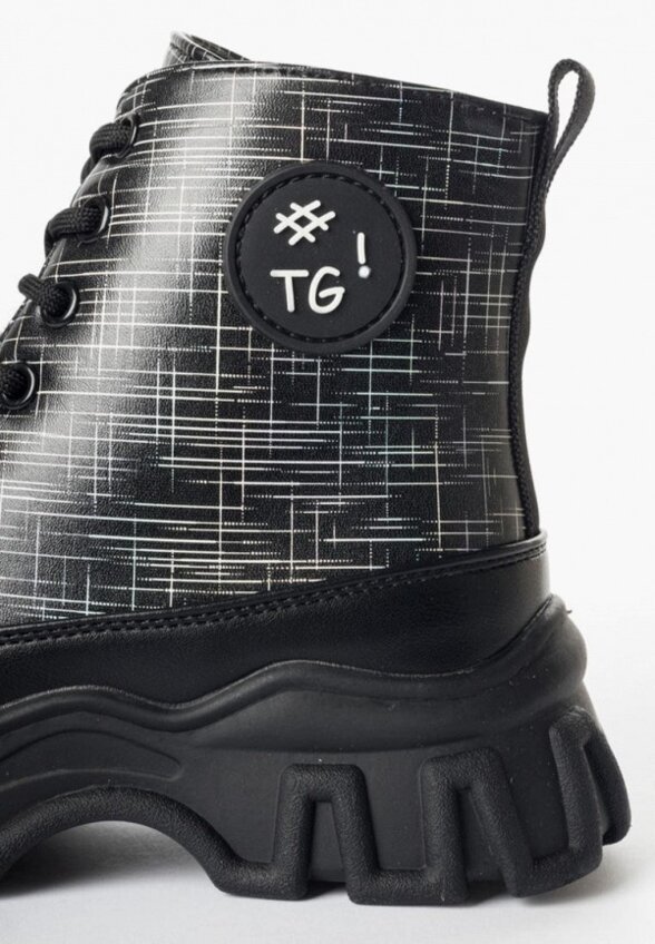 Ботинки Tikkago