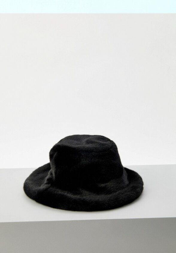 Шляпа Patrizia Pepe