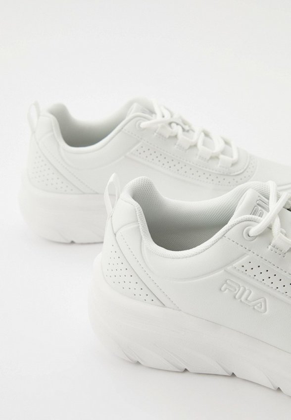 Кроссовки Fila