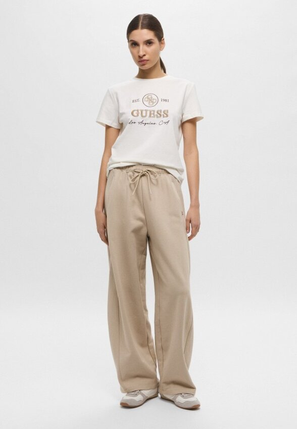 Футболка Guess