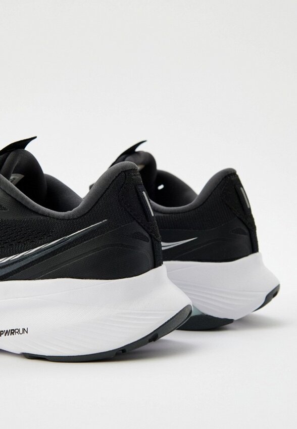 Кроссовки Saucony