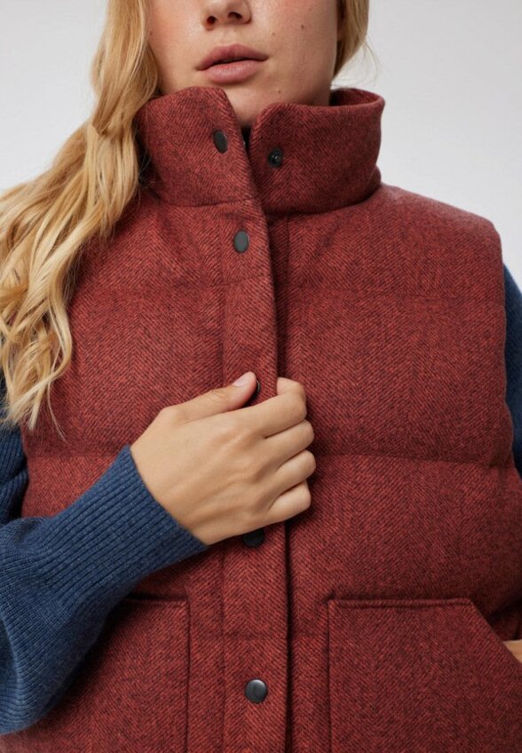 Жилет утепленный Manera Odevatca