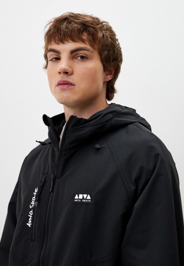 Ветровка Anta