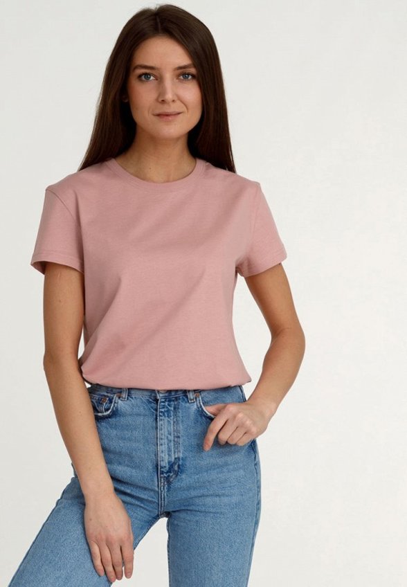 Футболка Апрель