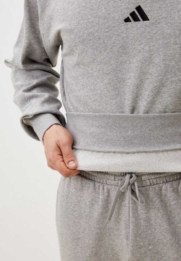 Свитшот adidas