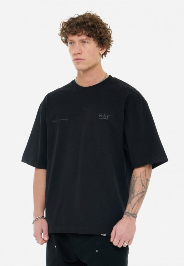 Футболка Frht